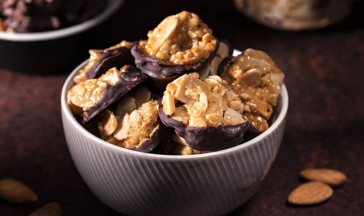 Mary Berry’s ‘luxurious’ Florentine biscuits recipe