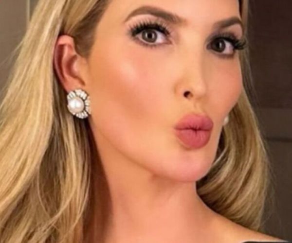 Ivanka Trump blows a kiss in a gorgeous pink dress on Valentine’s Day