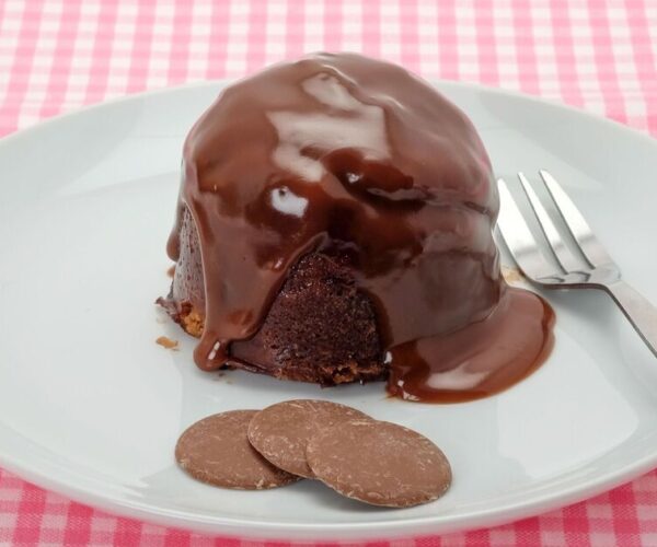 Mary Berry’s steamed chocolate pudding recipe